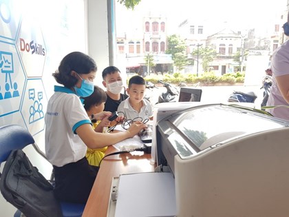 Hiển thị tin tức KHI CON SỞ HỮU CHỦNG VÂN TAY NƯỚC Hình ảnh cho tin tức KHI CON SỞ HỮU CHỦNG VÂN TAY NƯỚC